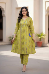 Mahreen (Stitched 2 Pcs)