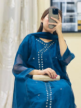 Mahnoor Zinc (Stitched 3 Pcs)